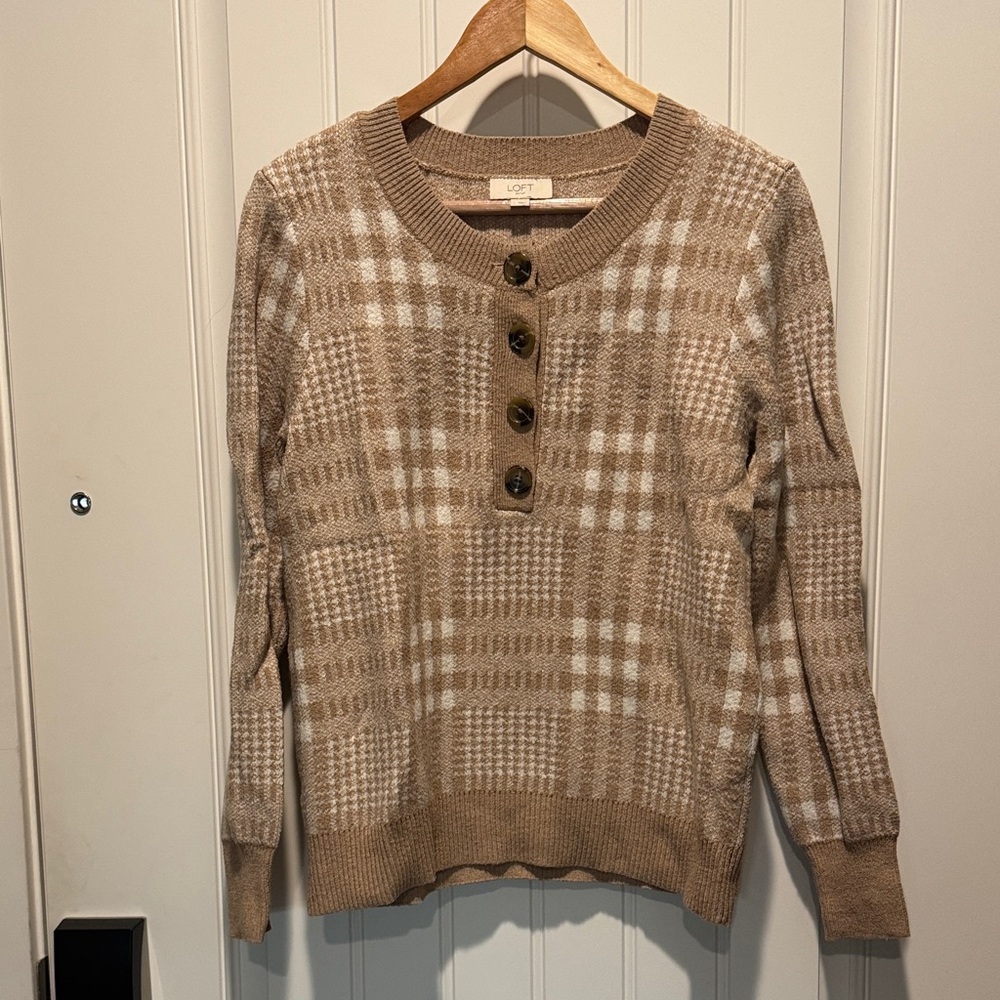 LOFT Beige Checkered Women's Sweater